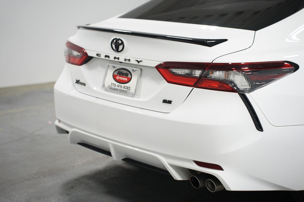 2022 Toyota Camry SE 9