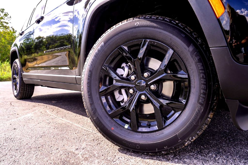 New Car 2025 Jeep Grand Cherokee  Altitude X For Sale Under $50,000 In Taylor, Texas