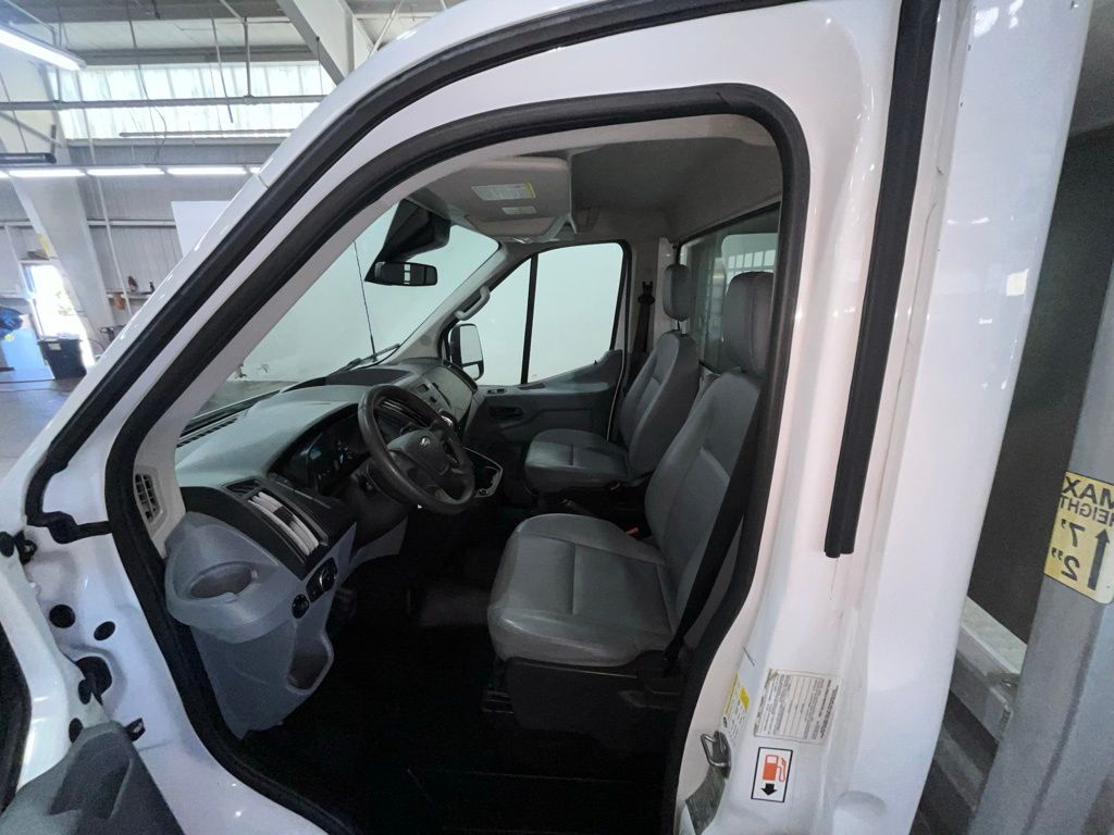 2018 Ford Transit-250 Base