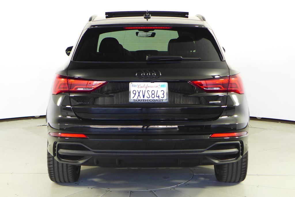 Thumbnail: 2025 Audi Q3 - 8