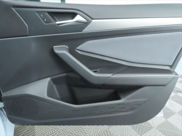 Thumbnail: 2026 Volkswagen Jetta - 25