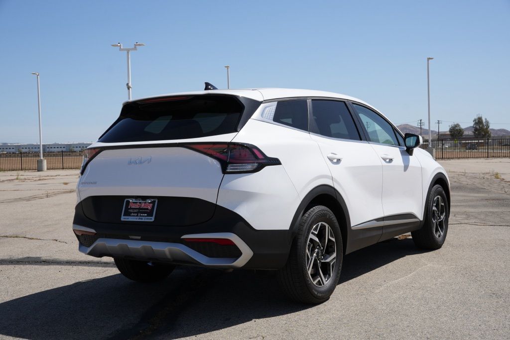 2025 Kia Sportage LX - Photo 7