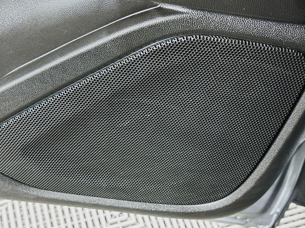 Thumbnail: 2024 GMC Terrain - 18