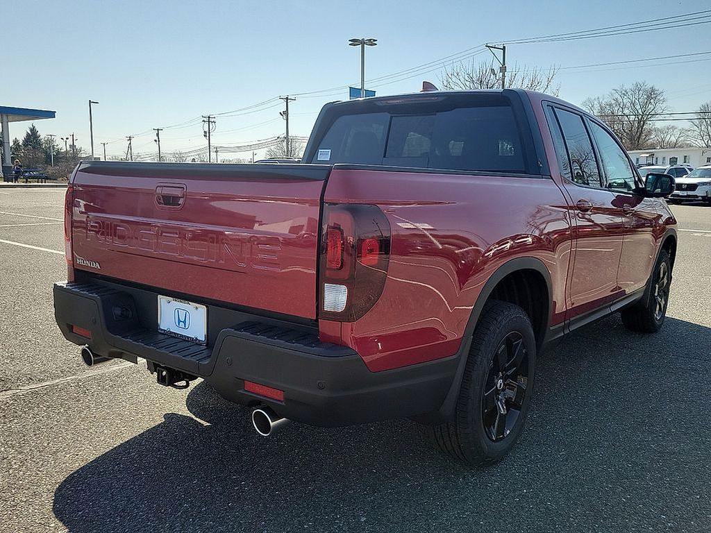2025 Honda Ridgeline Black Edition 4