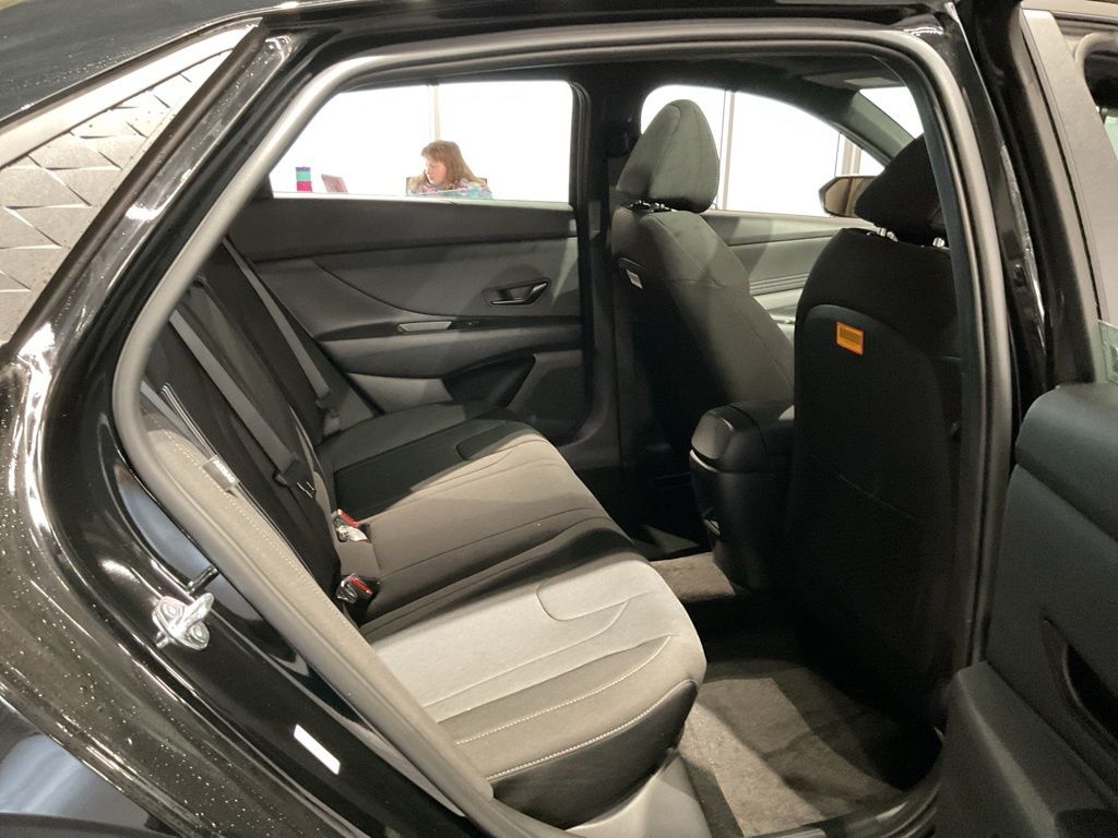 New 2026 Black Hyundai SEL Sport image 21