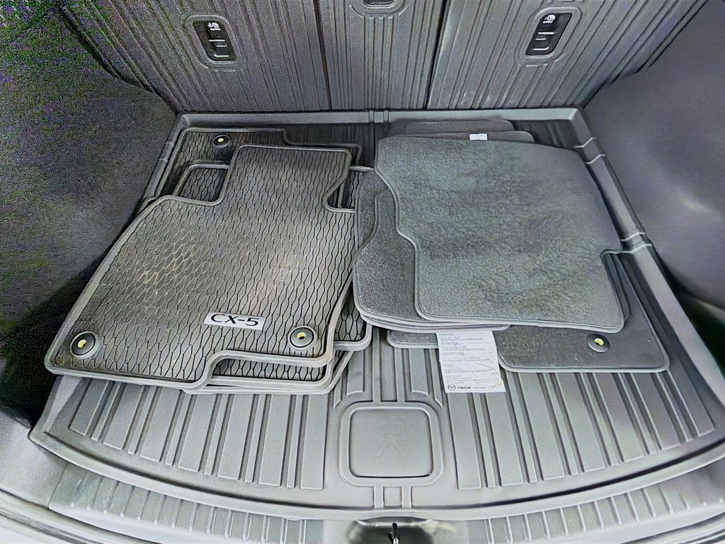 Used 2023 White Mazda 2.5 S Preferred Package image 18