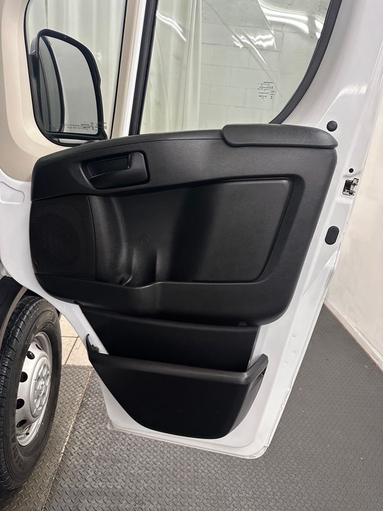 used 2022 Ram ProMaster 2500 car, priced at $30,985