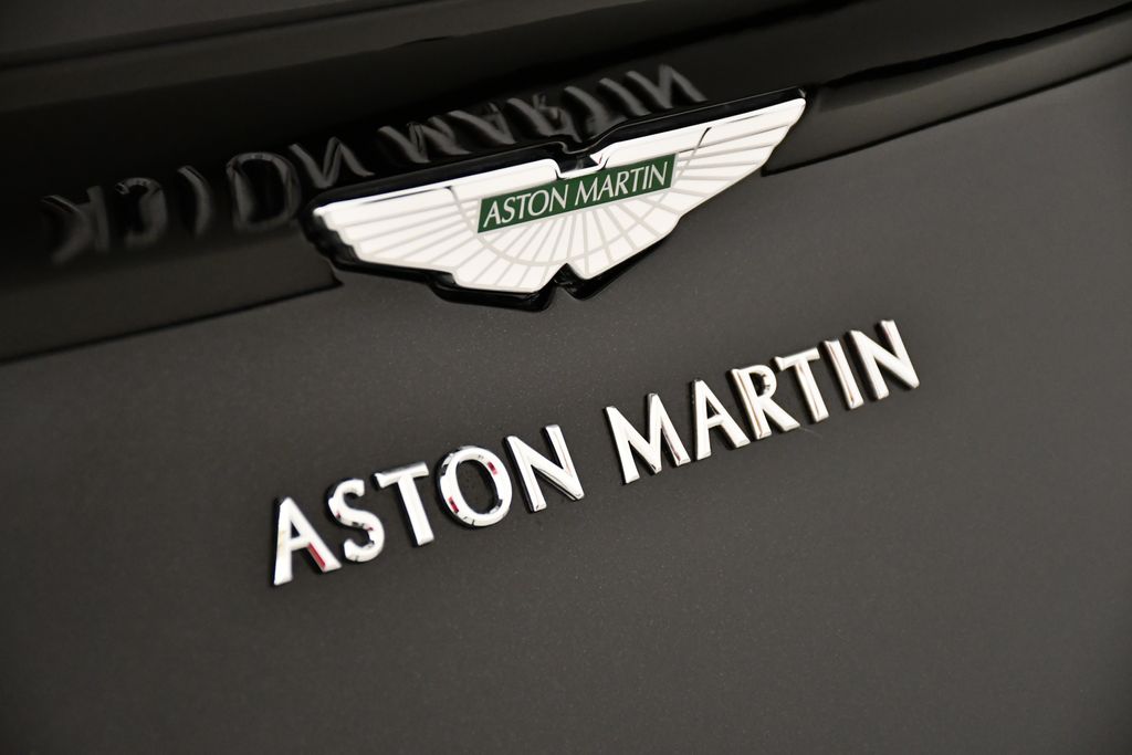Thumbnail: 2020 Aston Martin DB11 - 11
