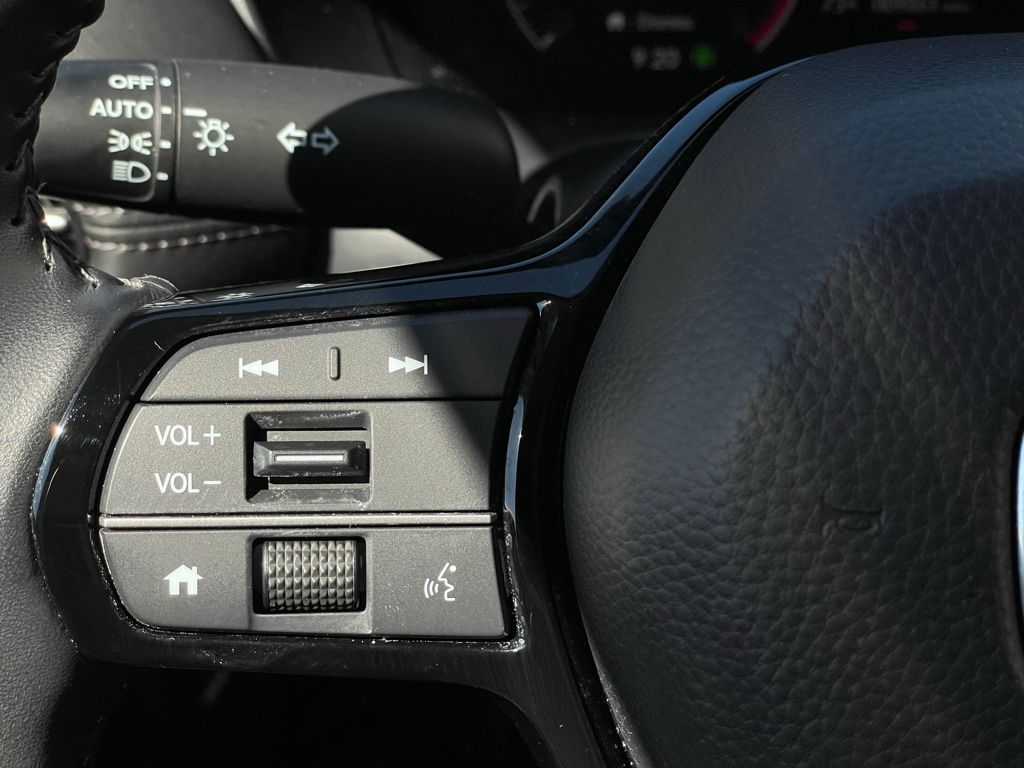 2025 Honda HR-V EX-L 14