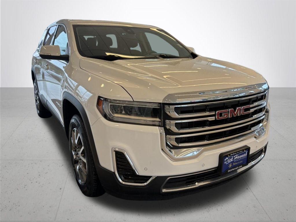 2022 GMC Acadia SLE