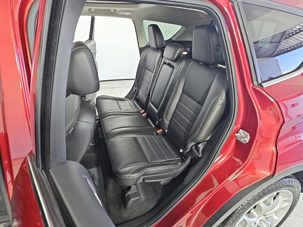 Thumbnail: 2014 Ford Escape - 21