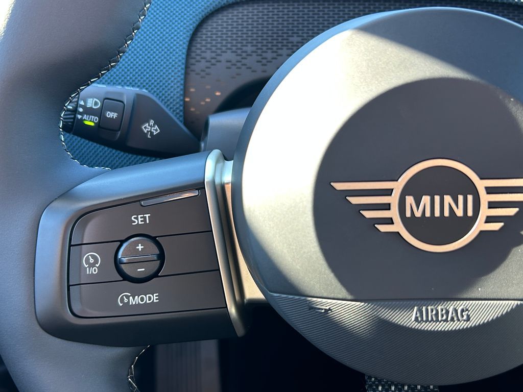 Thumbnail: 2026 MINI Cooper Countryman - 18