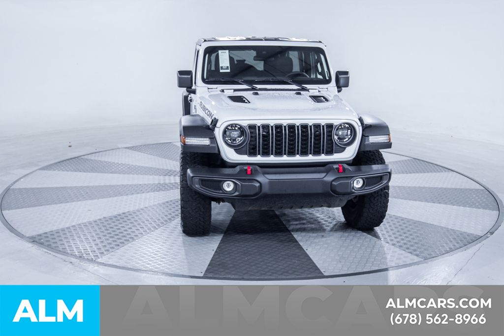 Used 2025 White Jeep Rubicon image 14