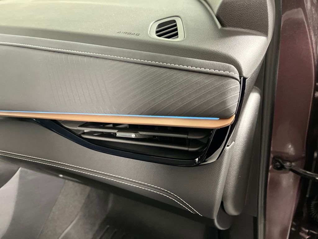 Thumbnail: 2025 Buick Envision - 10
