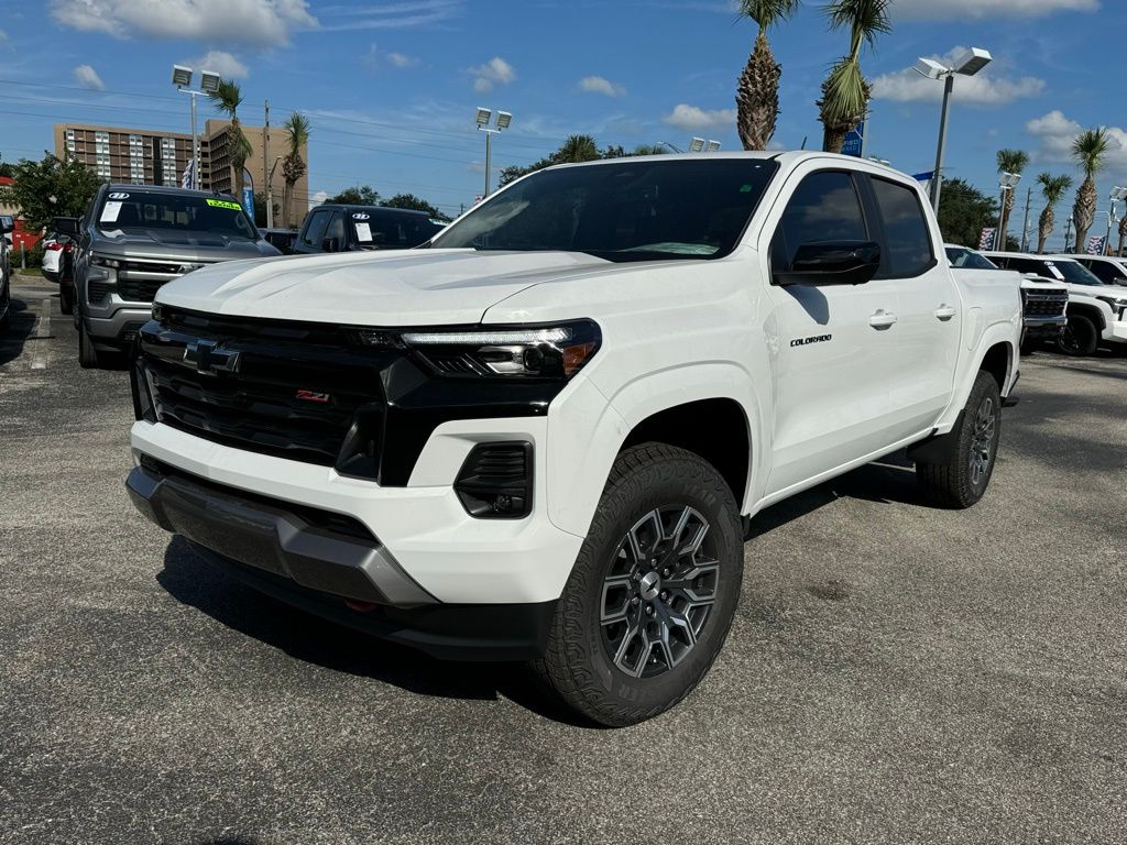 2024 Chevrolet Colorado Z71 11