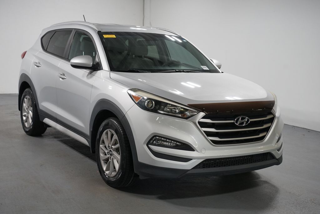 Thumbnail: 2017 Hyundai Tucson - 3