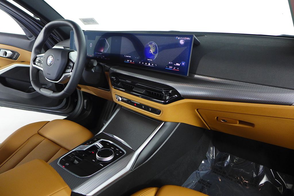 Thumbnail: 2025 BMW 3 Series - 13
