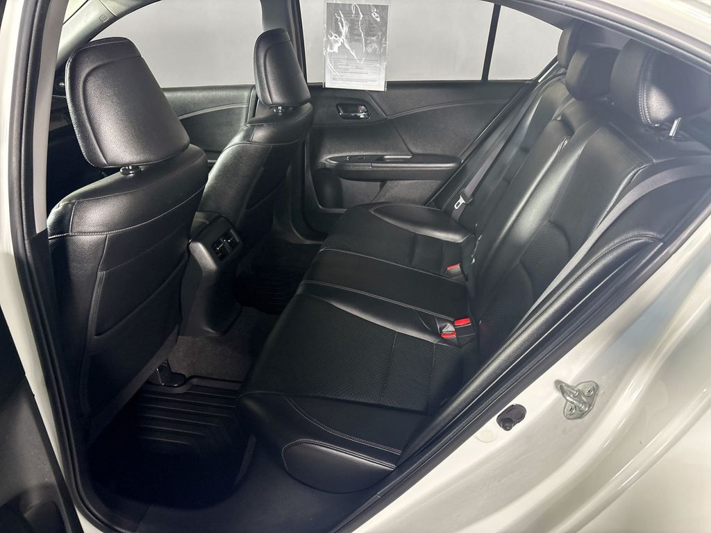 2017 Honda Accord Hybrid Touring