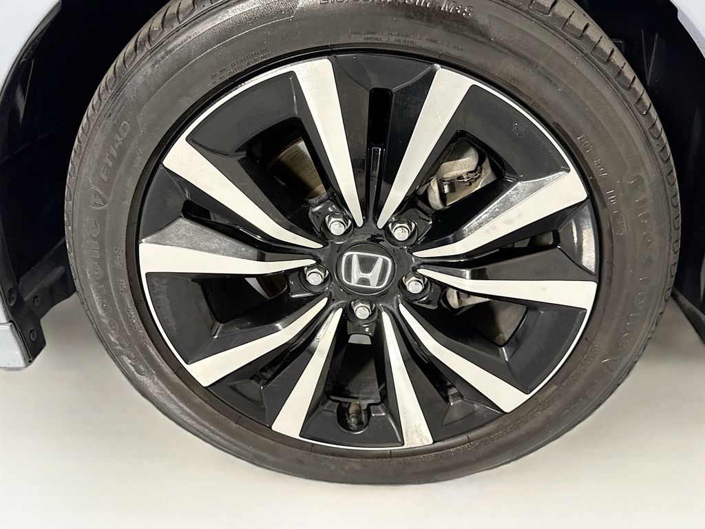 Thumbnail: 2023 Honda Civic - 32