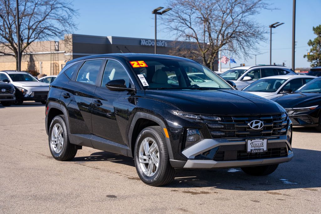 2025 Hyundai Tucson SE AWD