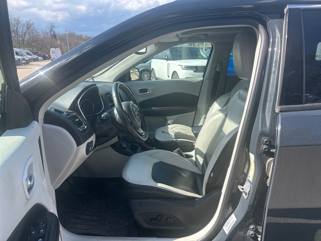 2018 Jeep Compass Limited Gray at Bob Ruth Ford