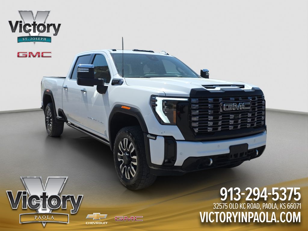 2025 GMC Sierra 3500HD Denali Ultimate Crew Cab 4WD    
