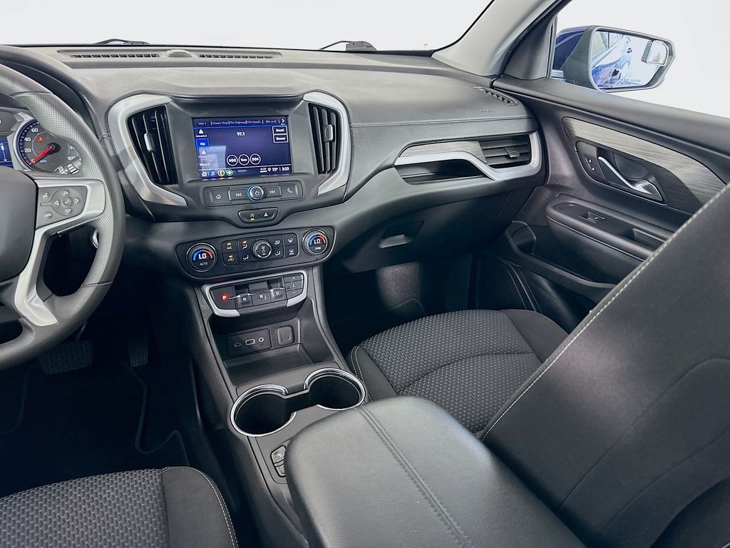 Thumbnail: 2022 GMC Terrain - 22