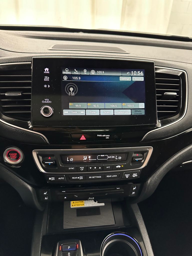 used 2022 Honda Pilot car, priced at $34,985