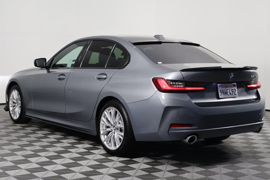Thumbnail: 2023 BMW 3 Series - 6