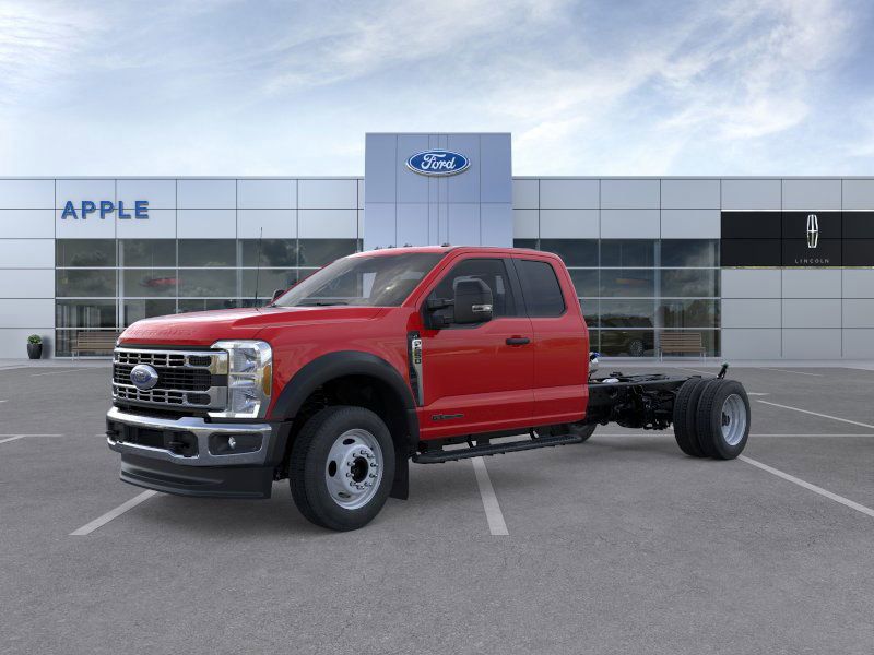 2026 Ford F-550 Super Duty Chassis Cab XL's photo