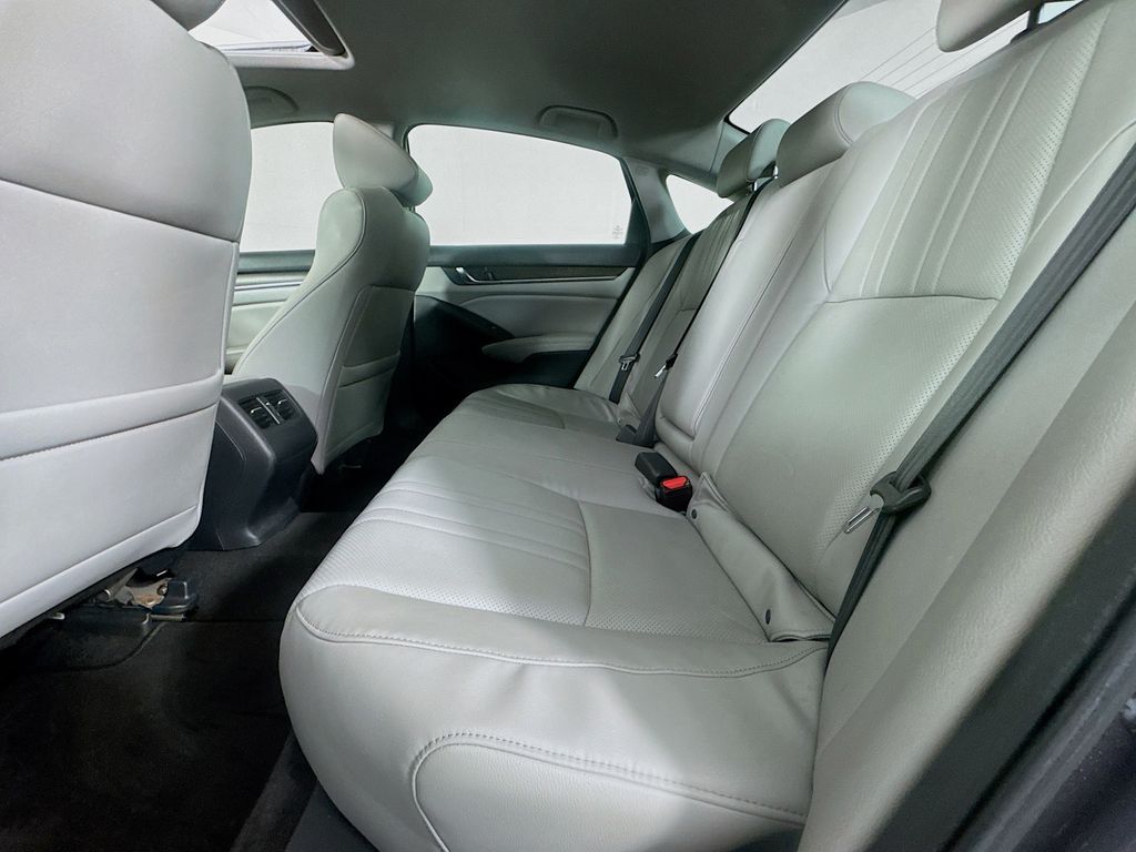 Used Car 2018 Honda Accord  Ex-l For Sale Under $15,000 In Austin, Texas