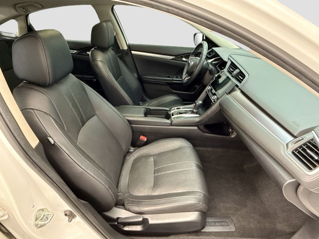 Thumbnail: 2017 Honda Civic - 18