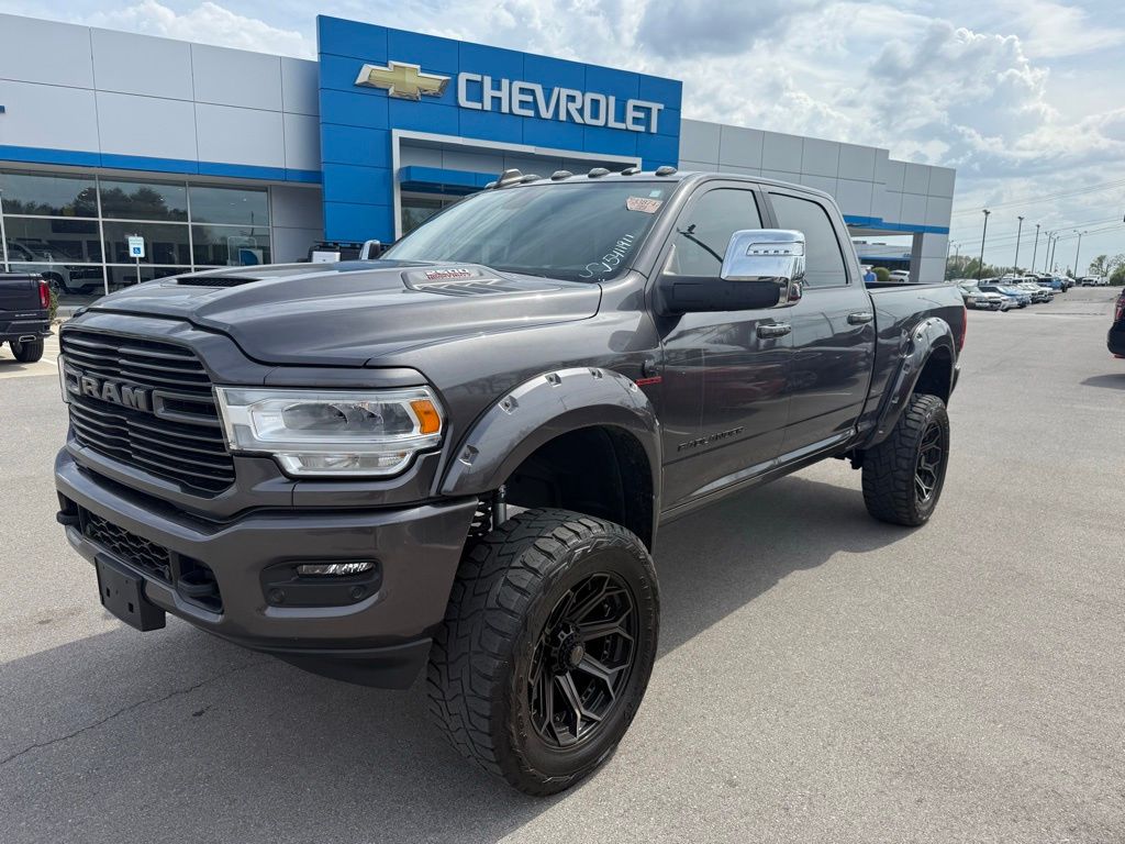 View vehicle photo 2