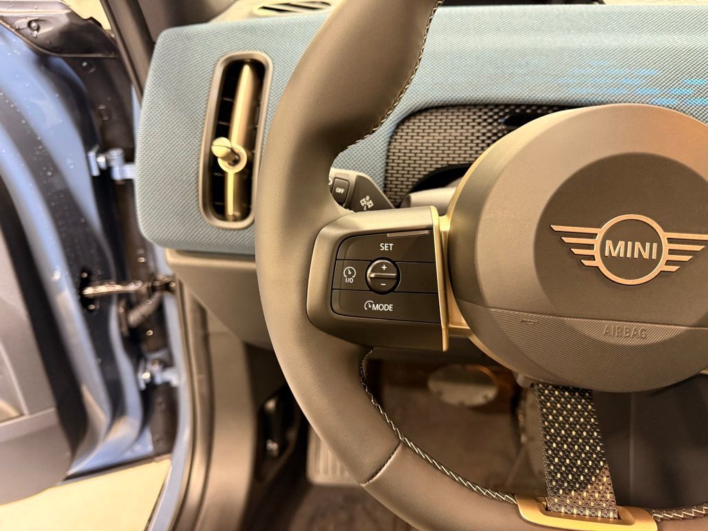 Thumbnail: 2025 MINI Cooper Countryman - 13