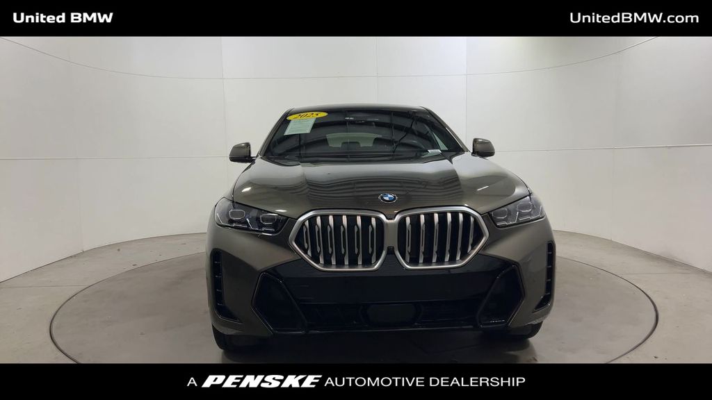 Thumbnail: 2025 BMW X6 - 3