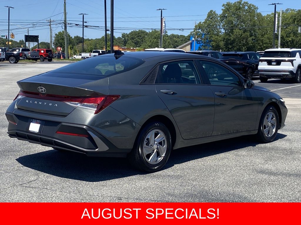 Used 2025 Hyundai Elantra Sedan