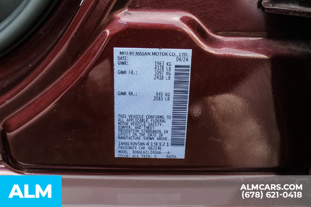 Used 2024 Red Nissan 2.5 SV image 39
