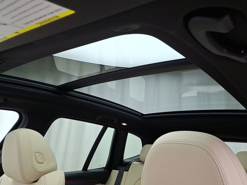 Thumbnail: 2024 BMW X3 - 15
