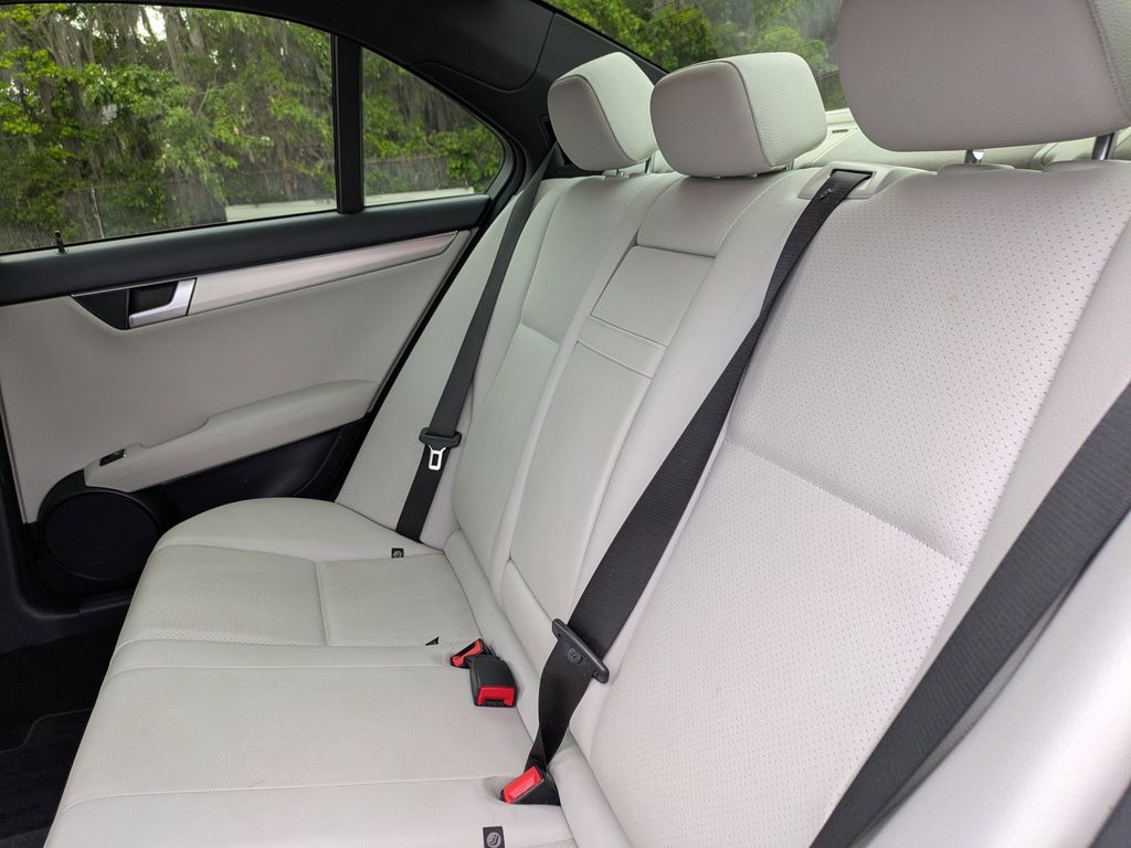2014 Mercedes-Benz C 250 Luxury