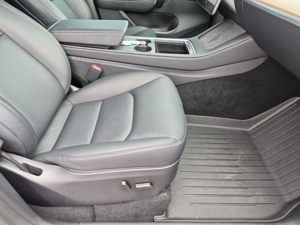 Used Car 2025 Tesla Model Y  Performance For Sale Under $50,000 In Austin, Texas