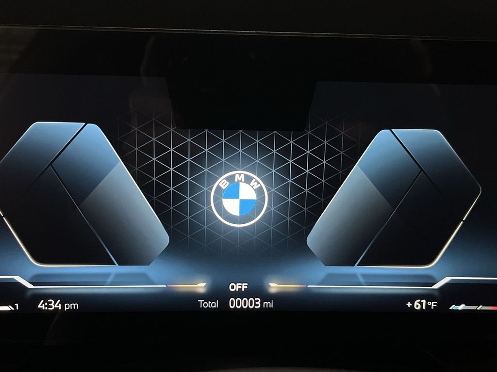 Thumbnail: 2026 BMW X3 - 15