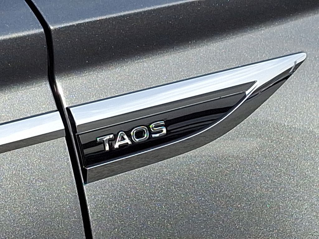 2022 Volkswagen Taos SE 25