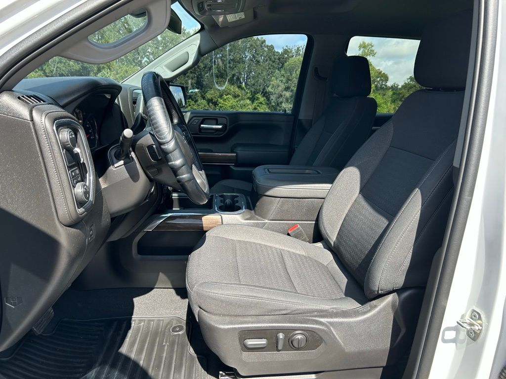 Thumbnail: 2022 Chevrolet Silverado 1500 - 14