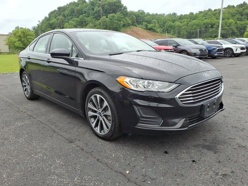 Black 2019 Ford Fusion SE AWD Sedan All-Wheel Drive 6-Speed Automatic