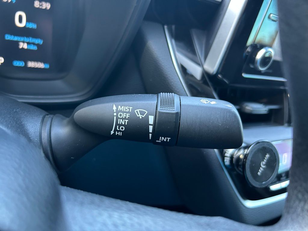 Thumbnail: 2021 Toyota Corolla - 20