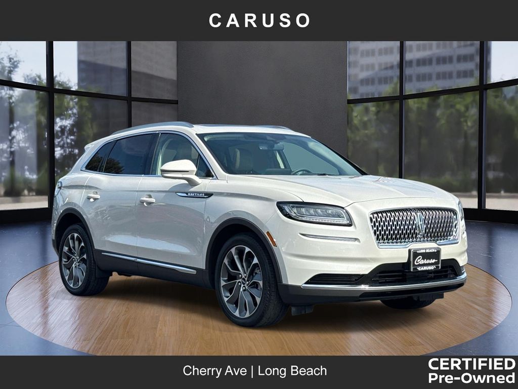 Ceramic Pearl Metallic Tinted Clearcoat 2023 Lincoln Nautilus Reserve AWD SUV / Crossover All-Wheel Drive 8-Speed Automatic