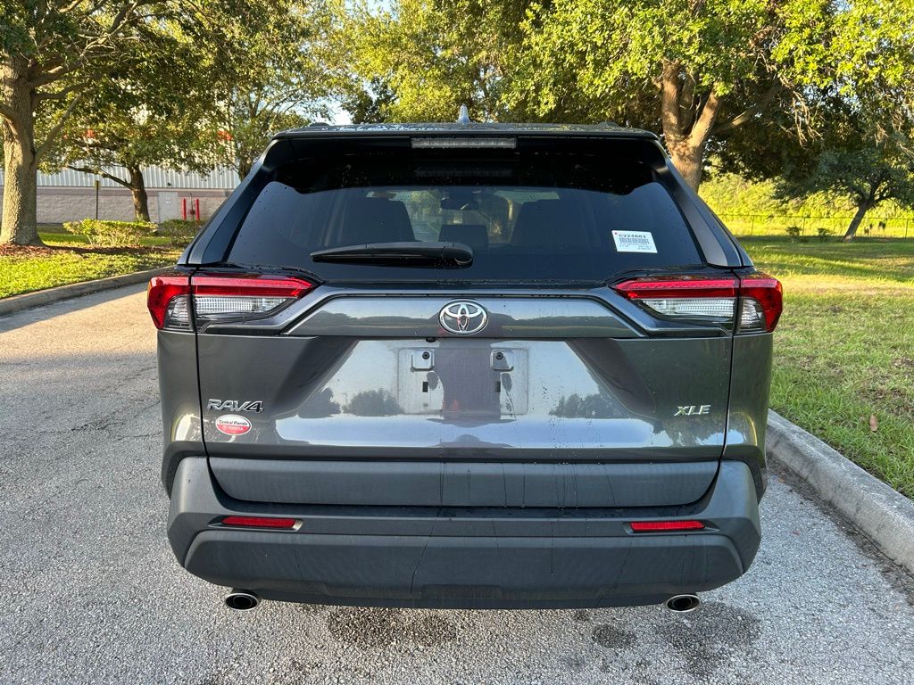 Thumbnail: 2023 Toyota RAV4 - 4