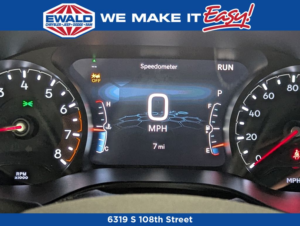 2025 Jeep Compass Latitude photo