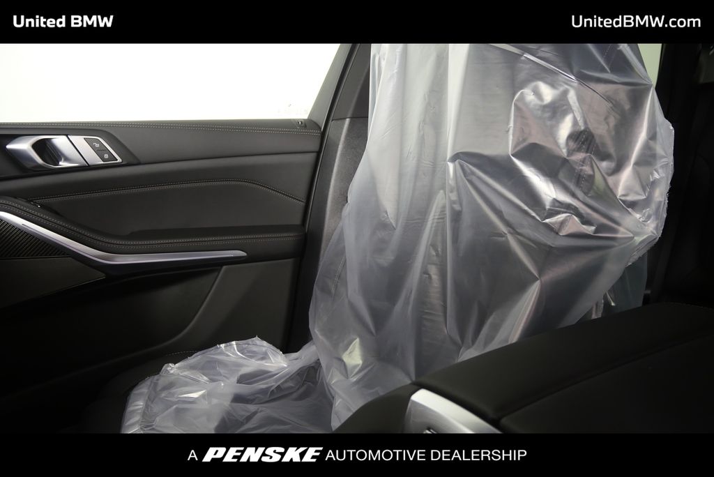 Thumbnail: 2026 BMW X5 - 23