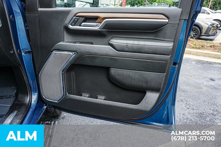 Used 2024 Blue Chevrolet High Country image 56